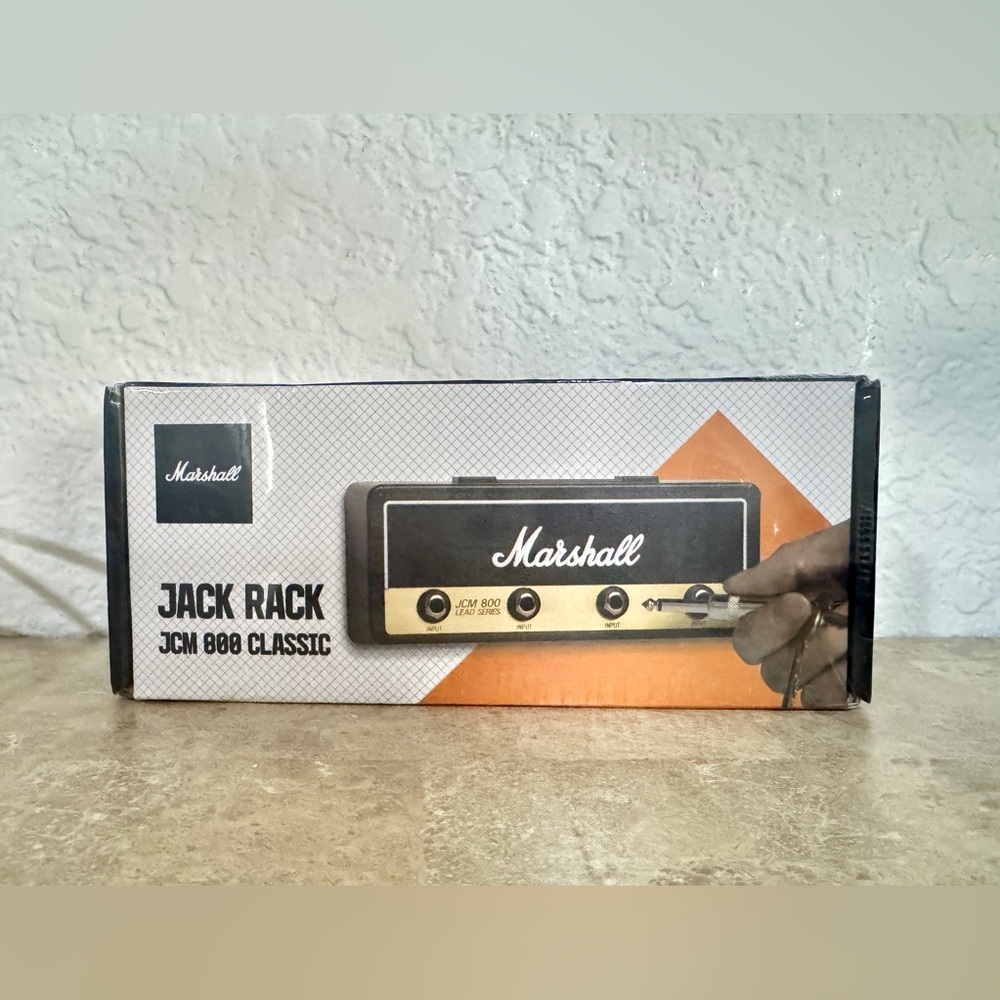Marshall Black and Gold Key Rack - Picture 4 of 5